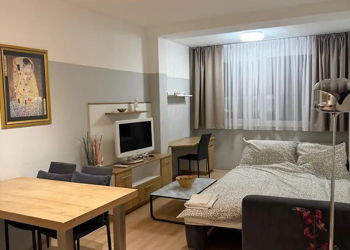 Barrier-free Air-conditioned Two Center Daire